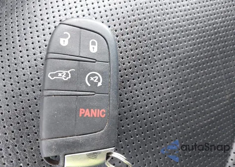 2015 Jeep Grand Cherokee Overland из США, поврежденный, VIN 1C4RJFCG7FC753757